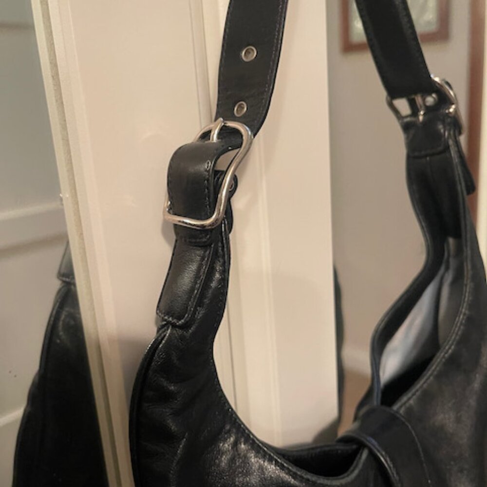 Vintage Coach Baguette Handbag - Picture 2 of 7